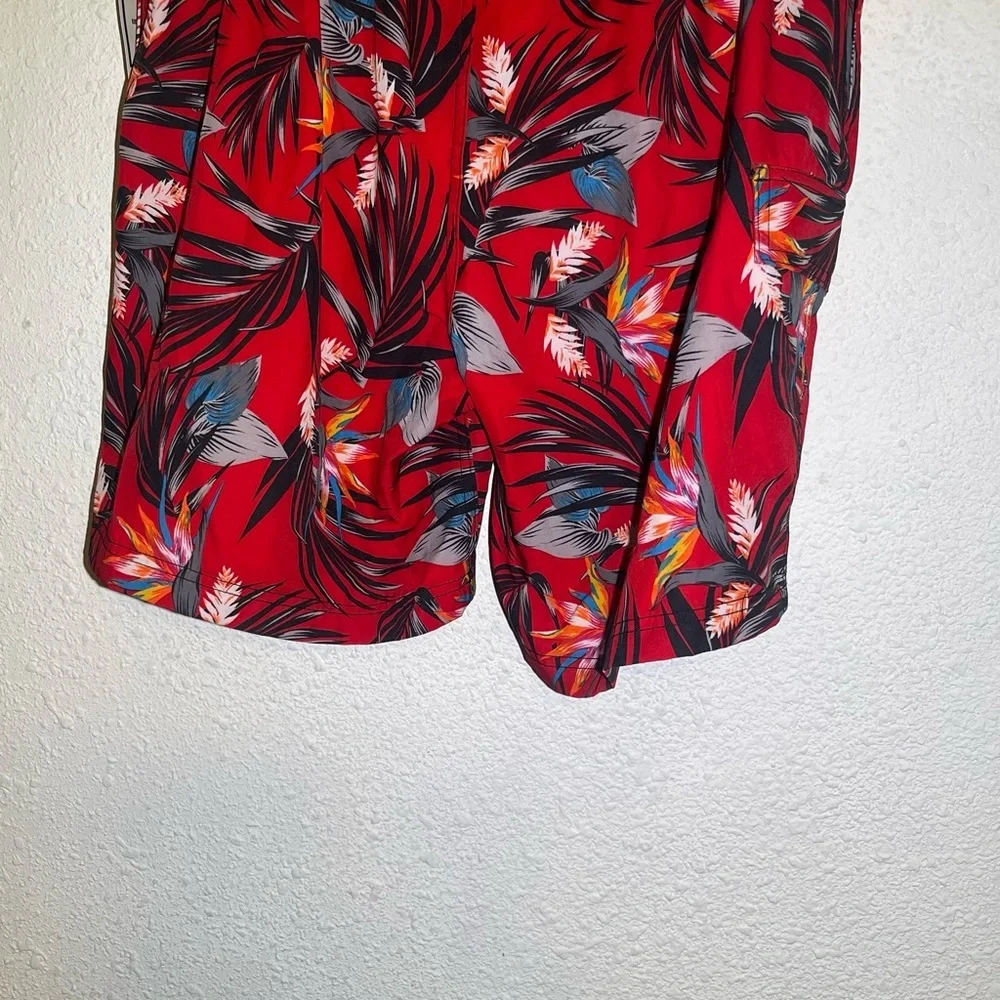 George Novelty E-board 9” tropical print swim trunk size 36